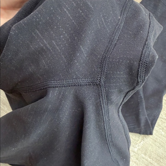 Lululemon Black High-Waisted Leggings 6 - Picture 4 of 6